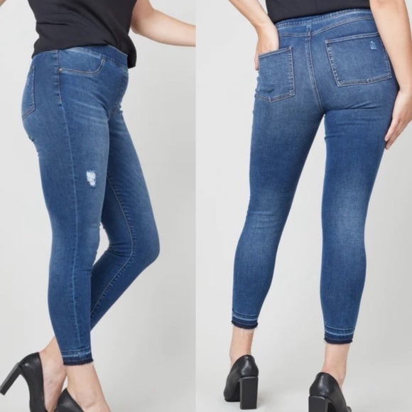 Spanx Distressed Blue Ankle Skinny Legging Jeans SIZE MEDIUM - Picture 1 of 7